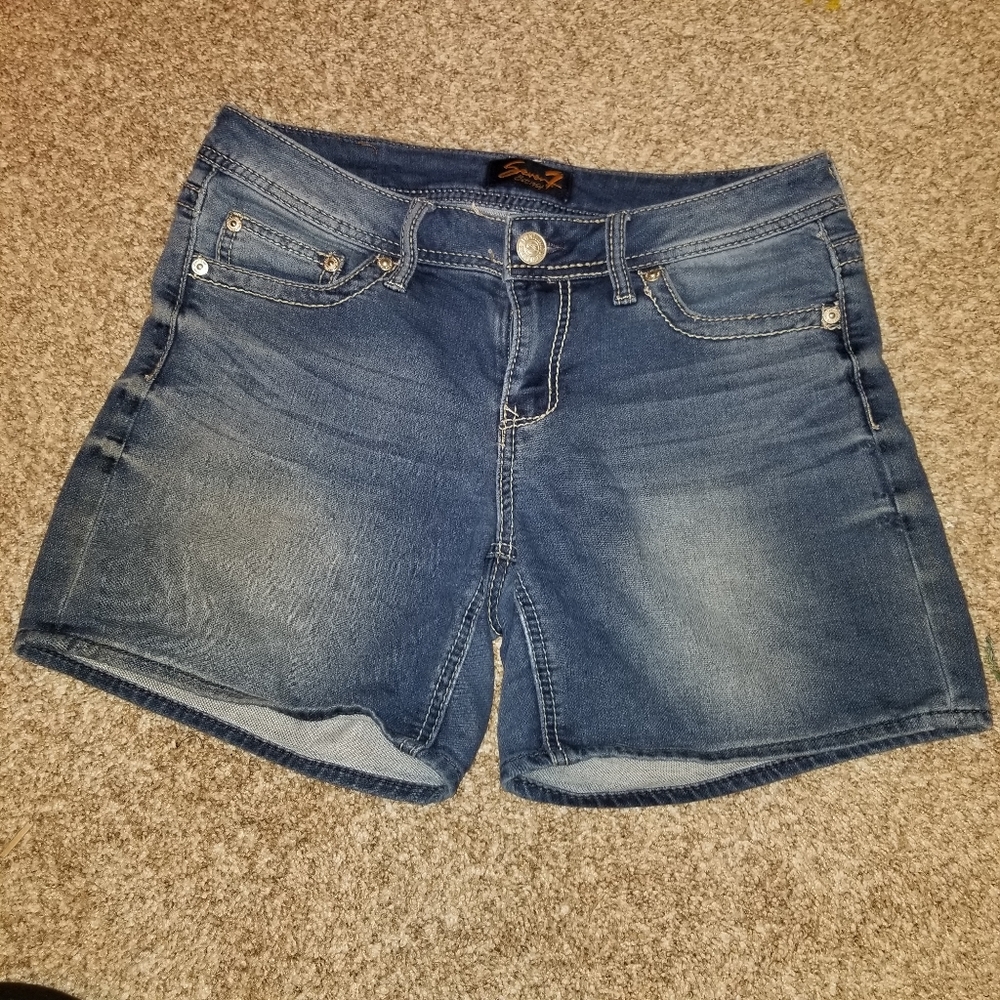 ⭐Seven7 denim shorts
